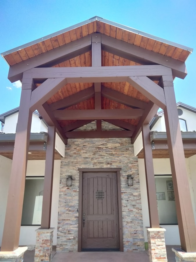 Bernalillo exterior paint job — Grullas en el Bosque